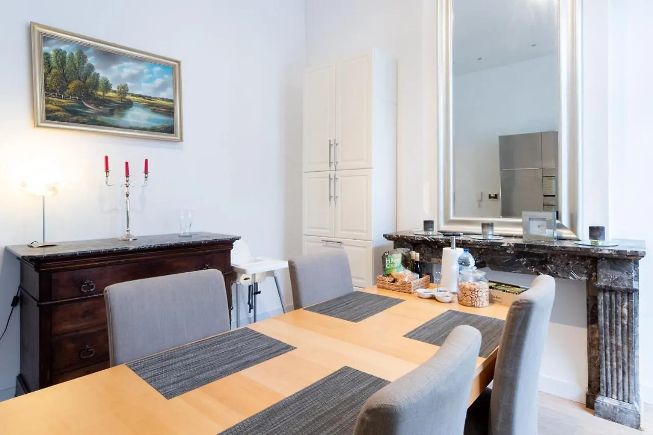 Comfortable Apartments City Center Брюссель